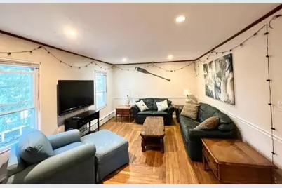 10 Hammond Street #B, Newport, RI 02840 - Photo 8