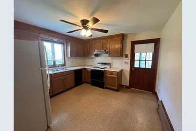 24 Garfield Avenue #West, Bristol, RI 02809 - Photo 2