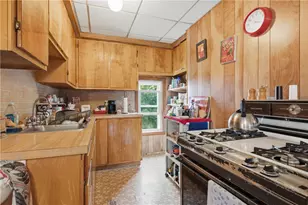 444 Carrington Ave, Woonsocket, RI 02895 - Photo 22