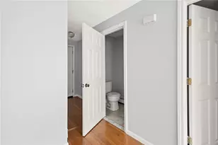 479 Providence St, Warwick, RI 02886 - Photo 10