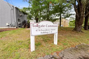 479 Providence St, Warwick, RI 02886 - Photo 32
