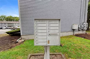 479 Providence St, Warwick, RI 02886 - Photo 34