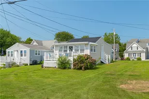 64 Burnside Ave, Narragansett, RI 02882 - Photo 2
