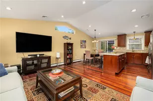 36 Georgia Ave, North Kingstown, RI 02852 - Photo 6