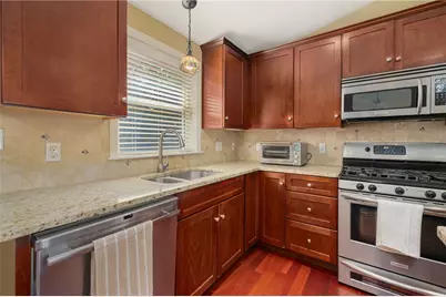36 Georgia Avenue, North Kingstown, RI 02852 - Photo 14