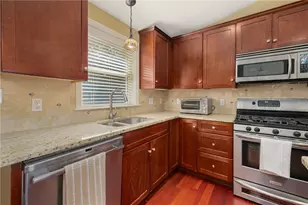 36 Georgia Ave, North Kingstown, RI 02852 - Photo 14