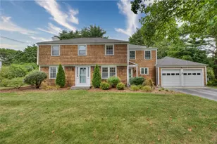 8 Lee Rd, Barrington, RI 02806 - Photo 1