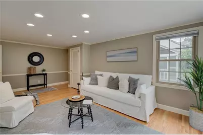8 Lee Road, Barrington, RI 02806 - Photo 12