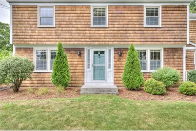 8 Lee Road, Barrington, RI 02806 - Photo 2