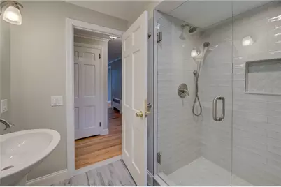 8 Lee Road, Barrington, RI 02806 - Photo 14