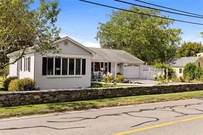 331 Third Beach Road, Middletown, RI 02842 - Photo 2