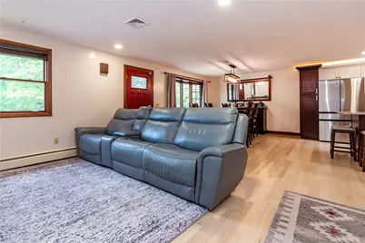 41 Mount View Avenue, North Kingstown, RI 02852 - Photo 12