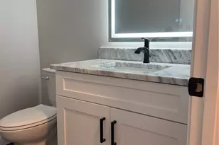 443 Seven Mile Rd, Cranston, RI 02831 - Photo 10