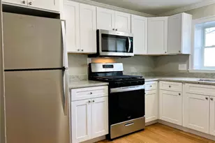 354 S Pier Rd, Narragansett, RI 02882 - Photo 4