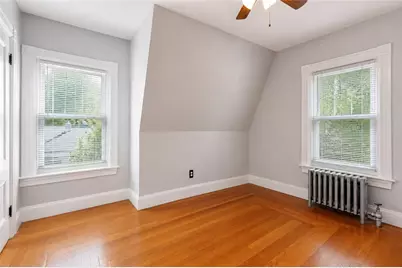 225 Hunts Avenue, Pawtucket, RI 02861 - Photo 26