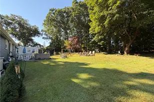 20 New York Ave, Cumberland, RI 02864 - Photo 2