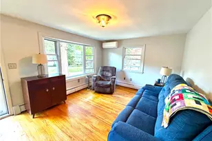 20 New York Ave, Cumberland, RI 02864 - Photo 6