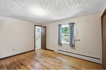 18 Continental Drive, Middletown, RI 02842 - Photo 16