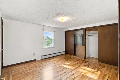 18 Continental Drive, Middletown, RI 02842 - Photo 40