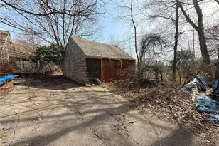 130 Bulgarmarsh Rd, Tiverton, RI 02878 - Photo 4
