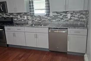 45 Harrison St, Pawtucket, RI 02860 - Photo 12