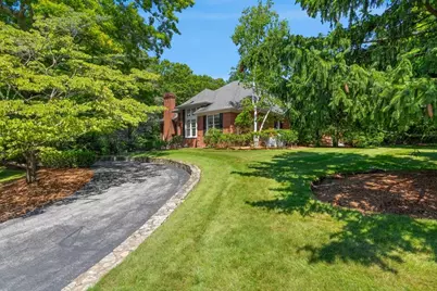 1 Mulberry Court, East Greenwich, RI 02818 - Photo 2