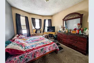 37 Sixth Avenue, Woonsocket, RI 02895 - Photo 18