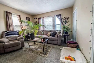 37 6th Ave, Woonsocket, RI 02895 - Photo 20