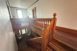 342 Broadway, Newport, RI 02840 - Photo 12