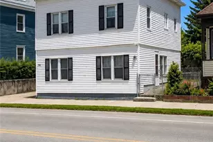 816 Plainfield St, Providence, RI 02909 - Photo 1