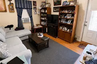 816 Plainfield St, Providence, RI 02909 - Photo 6