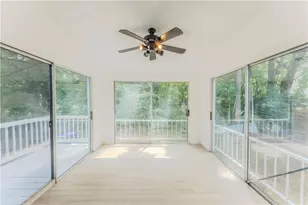 31 Ridgeway Ave, Providence, RI 02909 - Photo 8