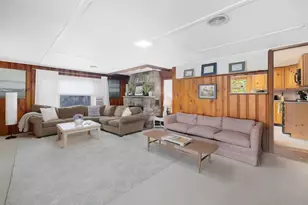 65 Lorelei Dr, North Kingstown, RI 02874 - Photo 2