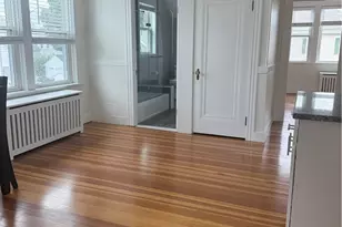 29 Alfred St, Pawtucket, RI 02861 - Photo 4