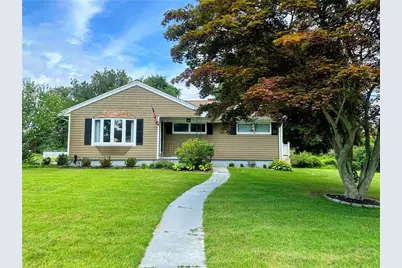 67 Montgomery Road, Swansea, MA 02777 - Photo 1