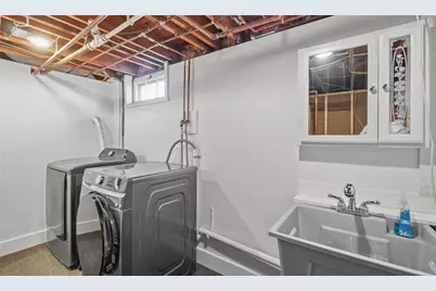 67 Montgomery Road, Swansea, MA 02777 - Photo 28