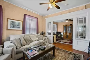 574 Smith St, Providence, RI 02919 - Photo 2