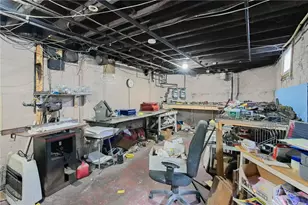 574 Smith St, Providence, RI 02919 - Photo 34