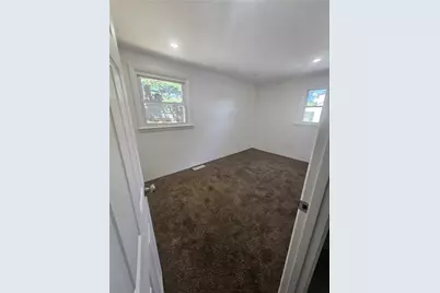26 Fornelli Street, West Warwick, RI 02893 - Photo 14