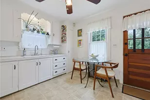 213 Unit St, Providence, RI 02909 - Photo 10
