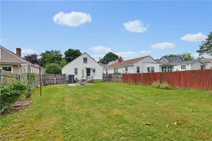 213 Unit St, Providence, RI 02909 - Photo 22