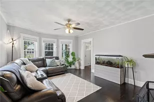 55 Friendly Rd, Cranston, RI 02910 - Photo 6