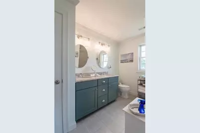 10 Julia Court, Middletown, RI 02842 - Photo 20
