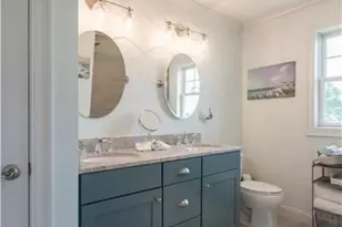 10 Julia Ct, Middletown, RI 02842 - Photo 20