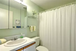 101 Cardinal Dr, North Kingstown, RI 02852 - Photo 16
