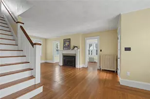 84 Glen Ave, Cranston, RI 02905 - Photo 6