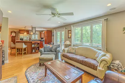 127 Preservation Way, Tiverton, RI 02878 - Photo 10