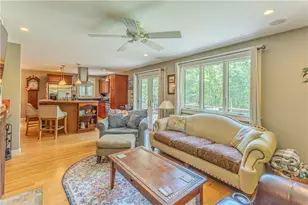 127 Preservation Way, Tiverton, RI 02878 - Photo 10