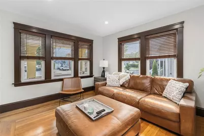 76 Myrtle Avenue, Cranston, RI 02910 - Photo 6