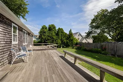 22 Noble Street, Narragansett, RI 02882 - Photo 34
